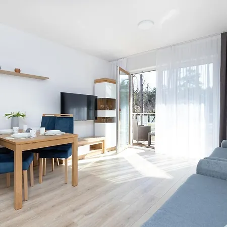 アパート Blekitny Brzeg - Przy Samej Plazy ポビエロボ